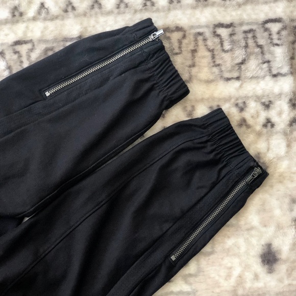 Athleta Farallon Romper Jumpsuit in Black - Picture 11 of 13